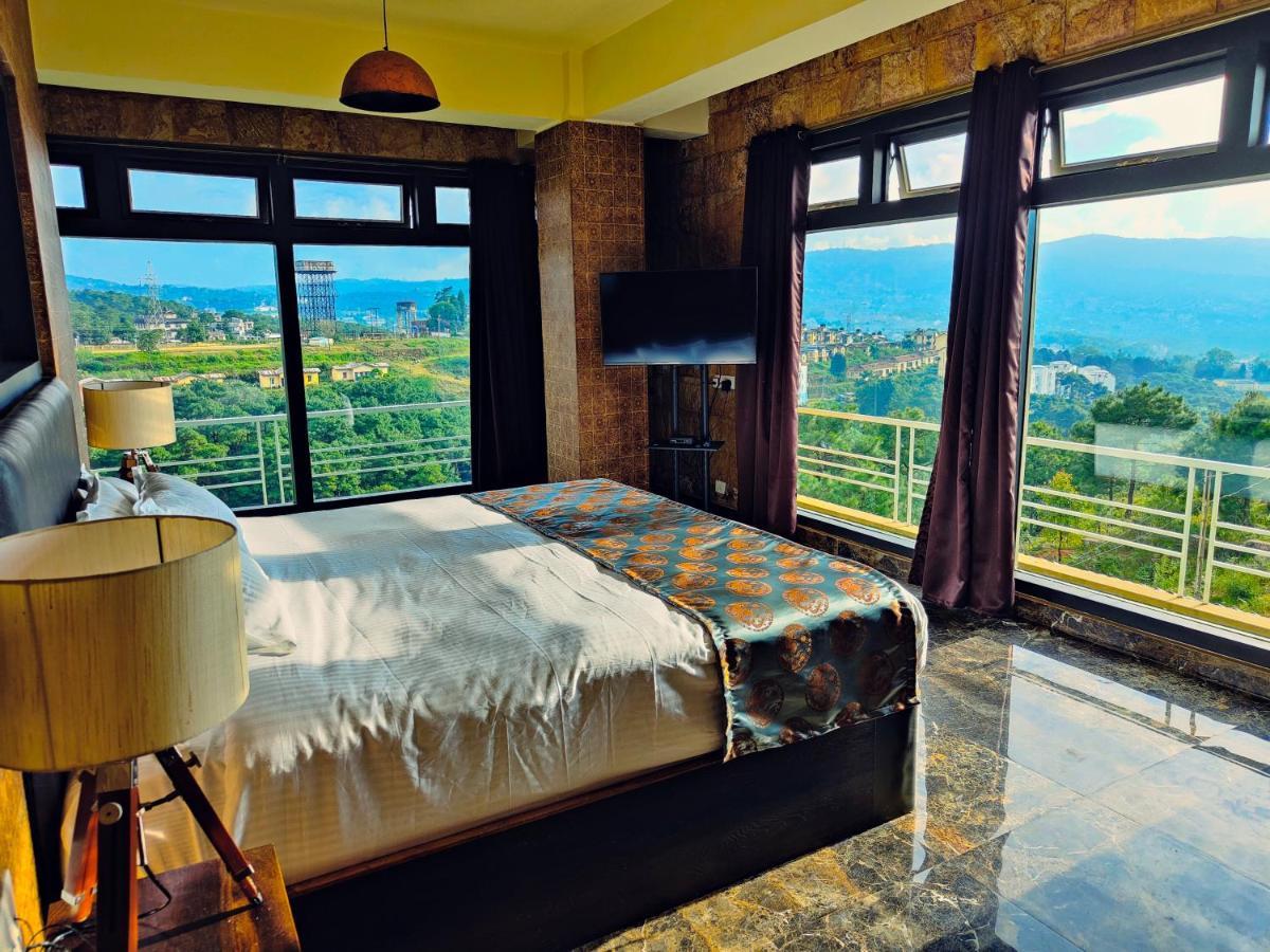 Hotel Acropolis Shillong Bagian luar foto
