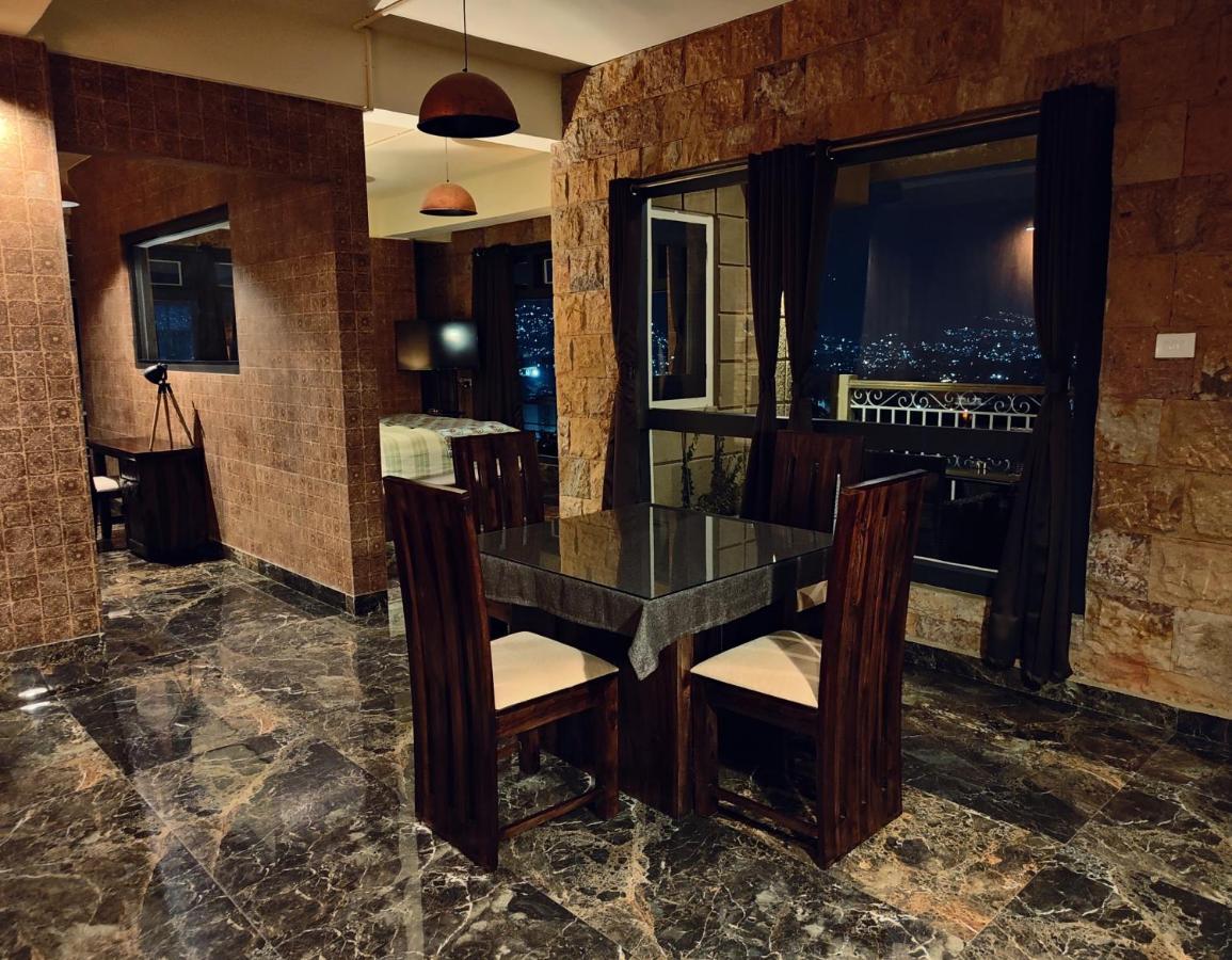Hotel Acropolis Shillong Bagian luar foto