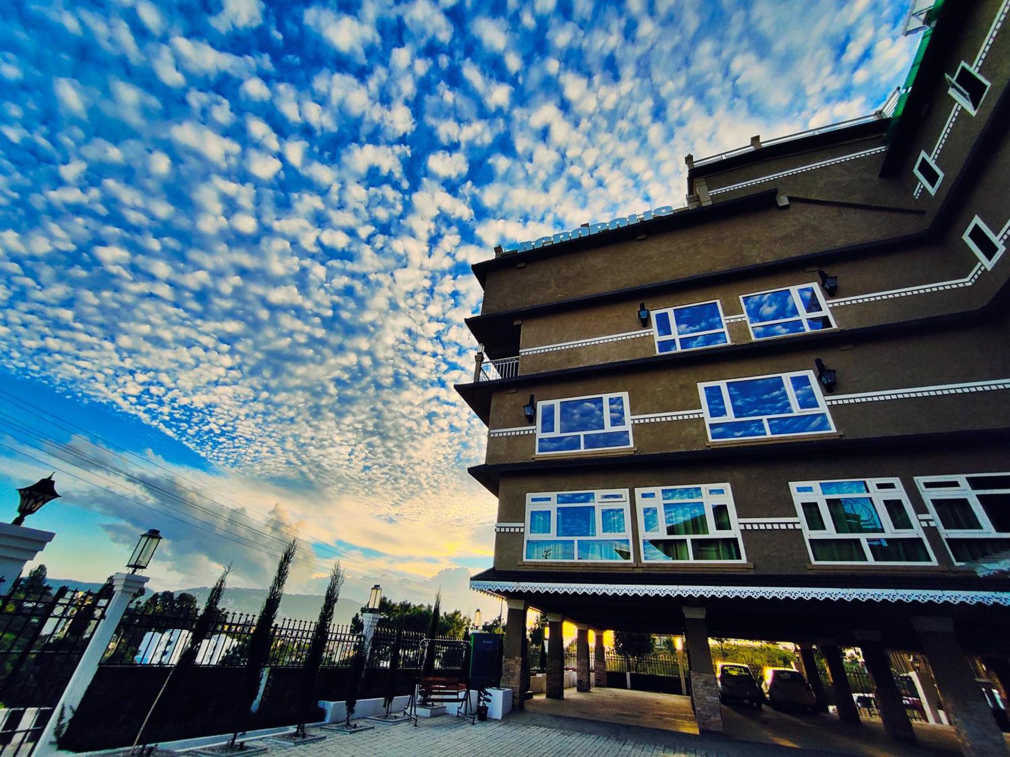 Hotel Acropolis Shillong Bagian luar foto